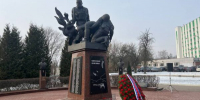В Брянске почтили память героев-десантников 6-й роты - Новый Путь
